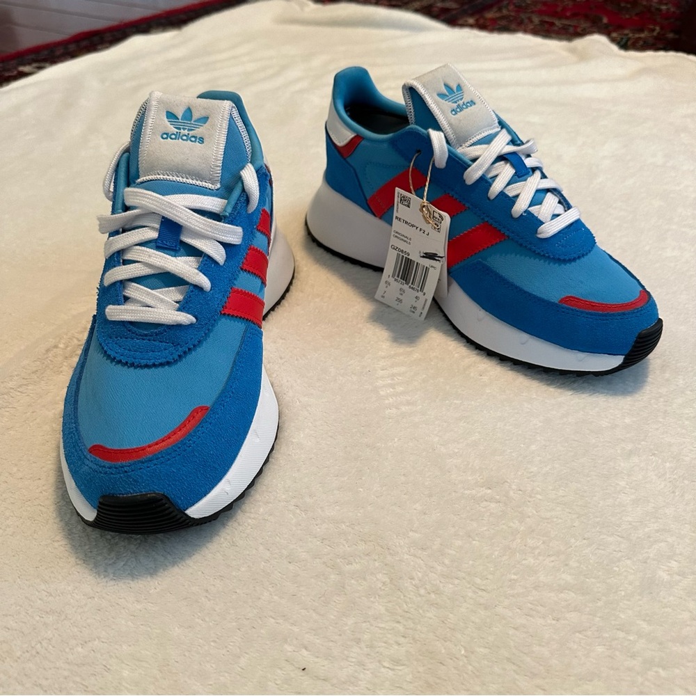 NWT Adidas Retropy F2 Trainers